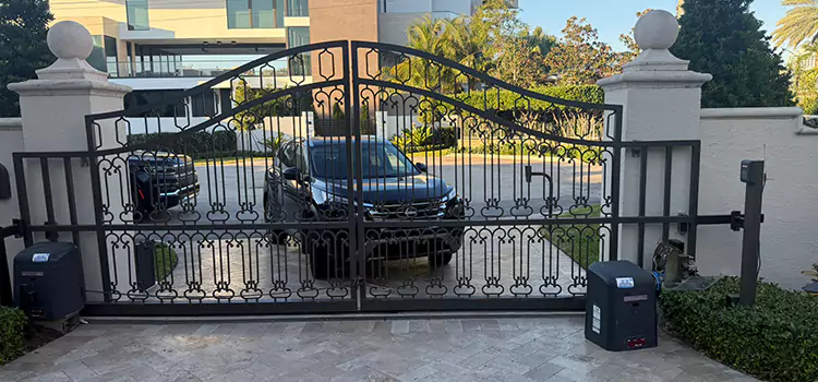 Driveway Gate Maintenance West Bend