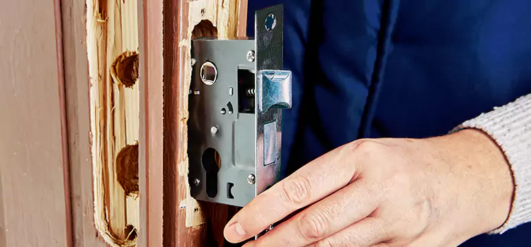 Garage Door Lock Replacement West Bend